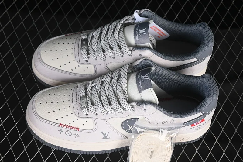 All categories Nk Air Force 1 Air Force series Nk Air Force 1 Low Air Force low-top Nike Air Force 1'07 Low LV joint gray hook woven label Air Force 1 low-top casual sneakers CX5050-Y25